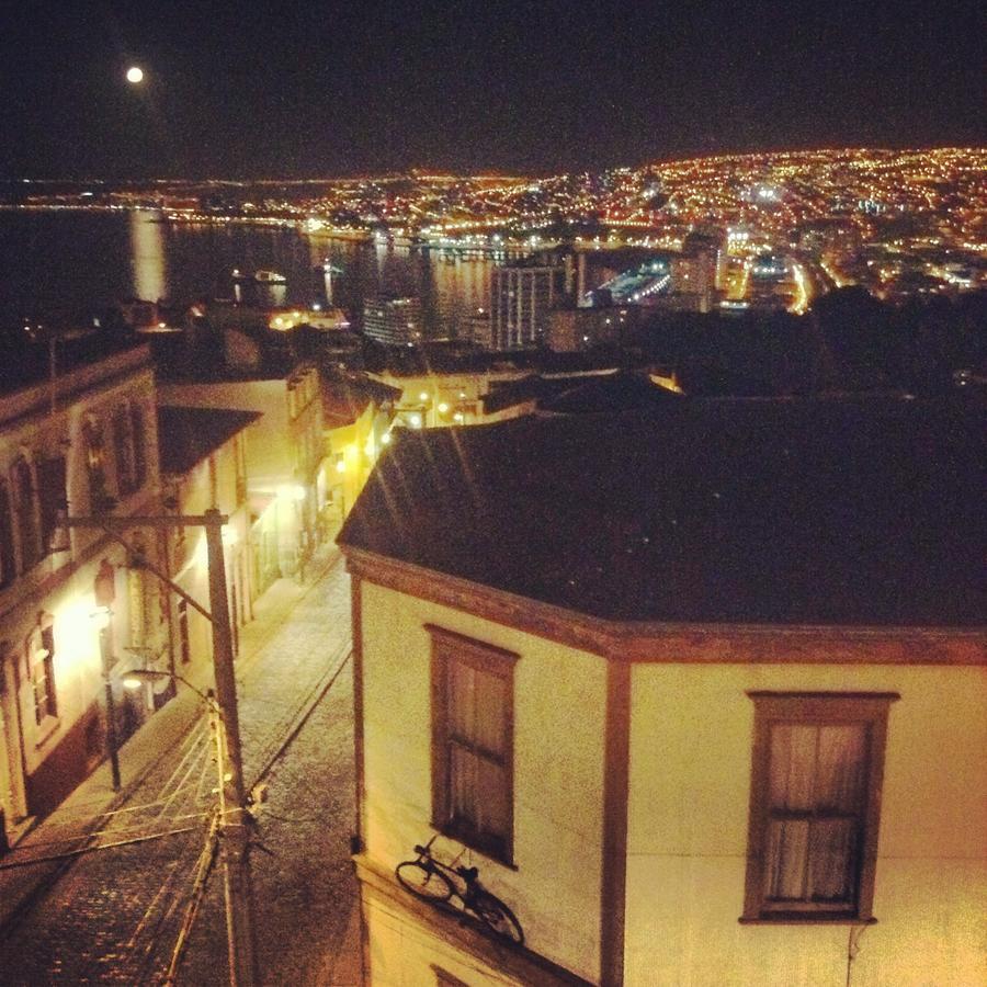 Albergue Planeta Lindo Valparaíso Exterior foto