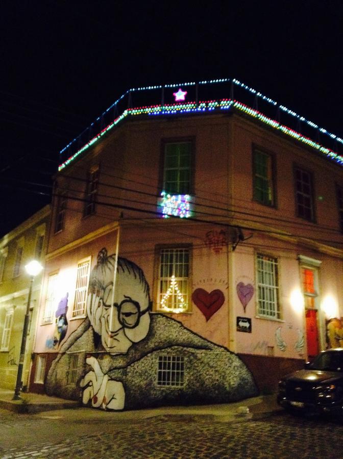 Albergue Planeta Lindo Valparaíso Exterior foto